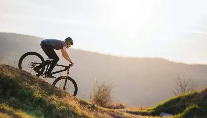 Trasy rowerowe w Bieszczadach - odkryj malownicze szlaki dla każdego